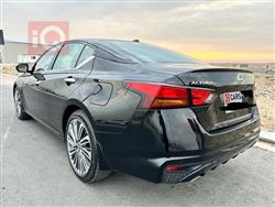 نيسان ألتيما